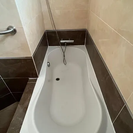 Appartamento Duplex Familial Entièrement Climatisé Hyper Centre *